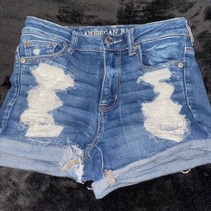 Woman’s AE hi rise shorts